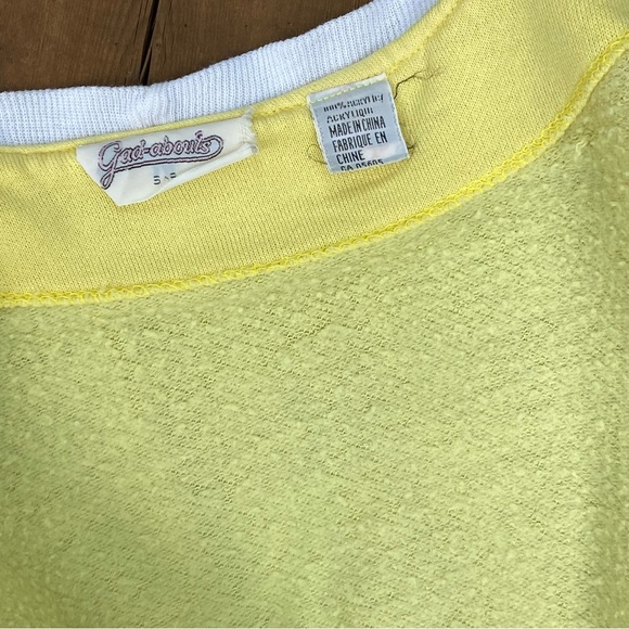 🍋Lemon yellow vintage fleece cardigan from 70s or 80s. - Picture 3 of 5